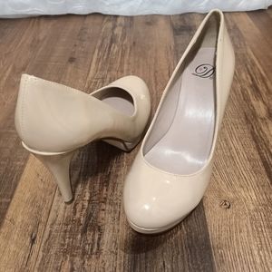 Nude Round Toe High Heels